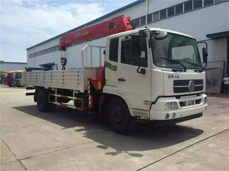 東風(fēng)天錦【6.3-8噸】隨車(chē)吊