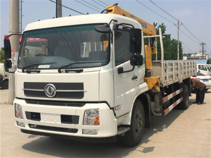 東風(fēng)天錦【6.3-8噸】隨車(chē)吊