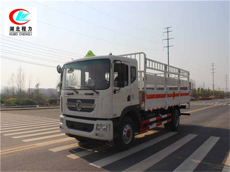 東風D9 6.2米氣瓶運輸車【二類】