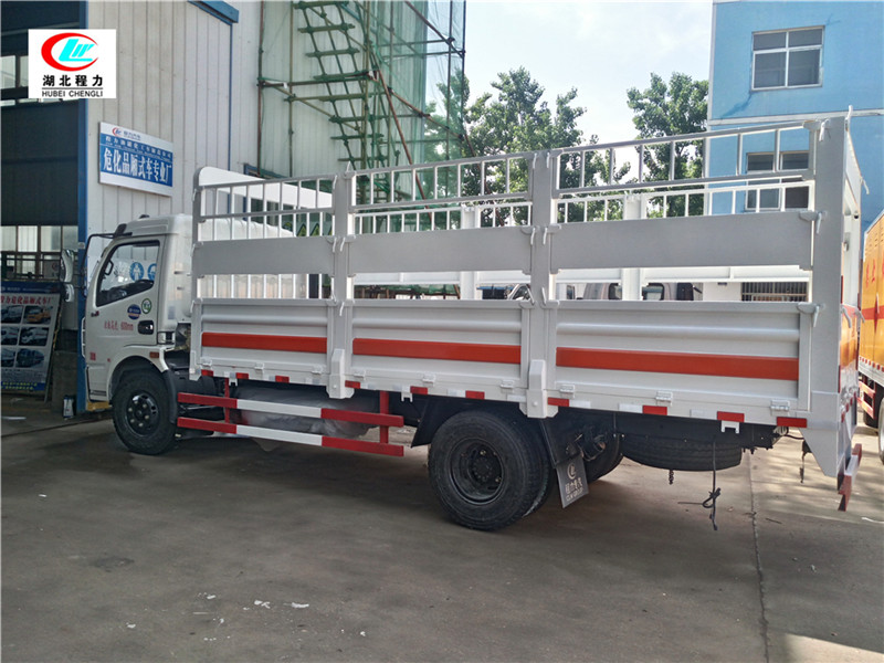 東風(fēng)多利卡5.1米氣瓶運(yùn)輸車【二類】