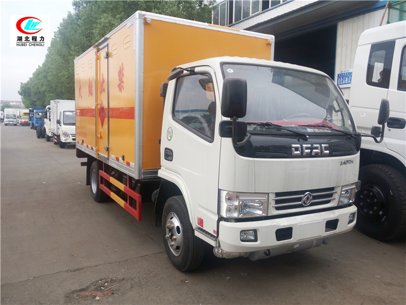 東風4.1米易燃氣體廂式運輸車【二類 藍牌】