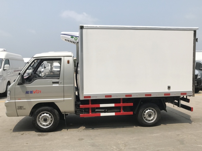 (廂長2.6米)福田馭菱冷藏車