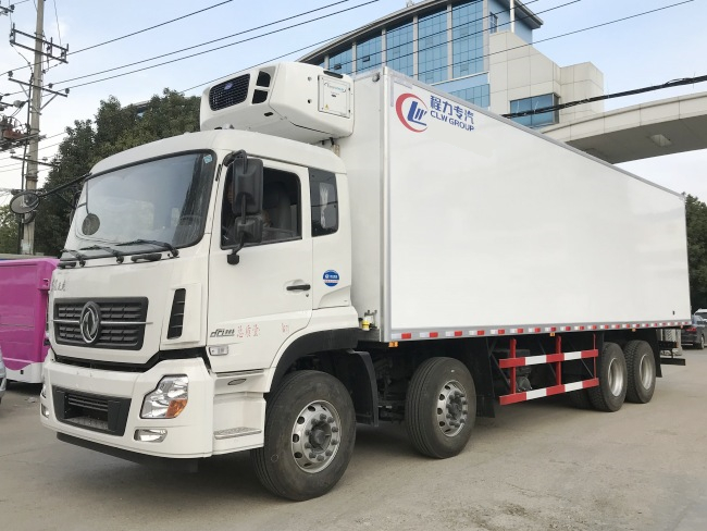 (廂長9.4米)東風(fēng)天龍前四后八冷藏車