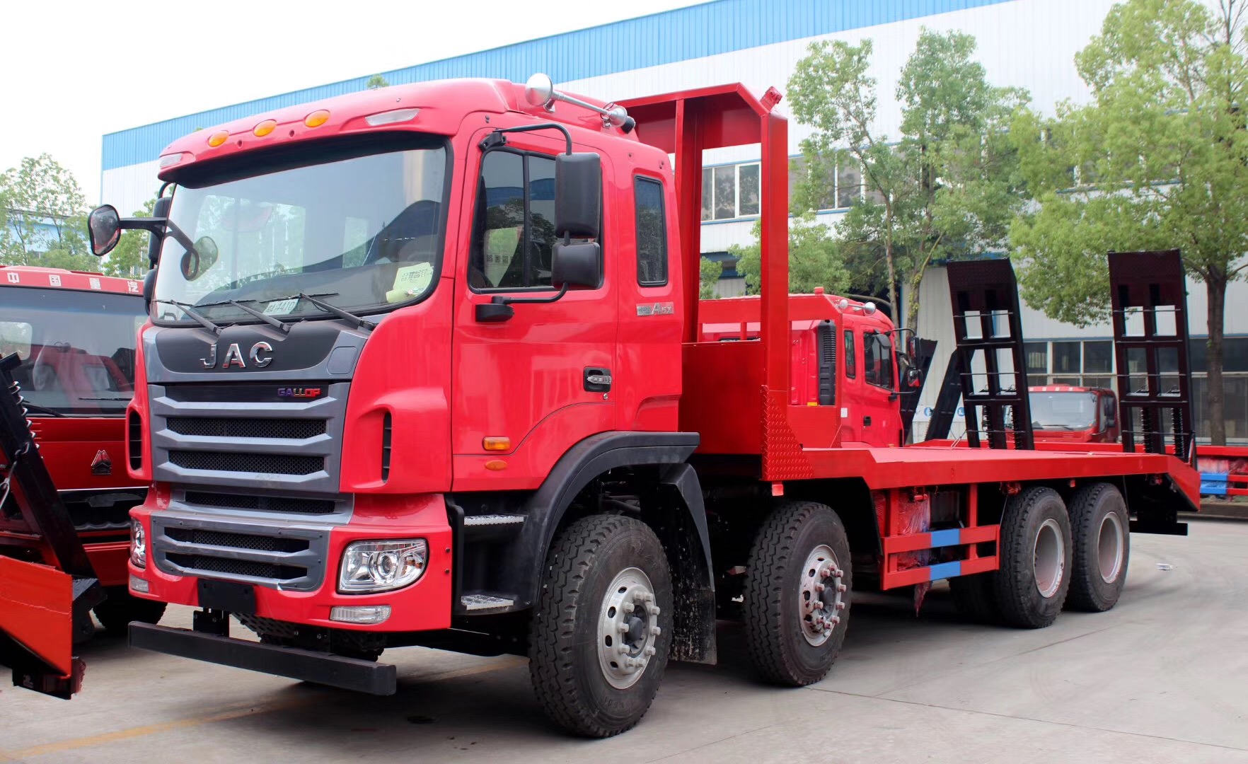 8X4前四后八【20-40噸】平板運輸車