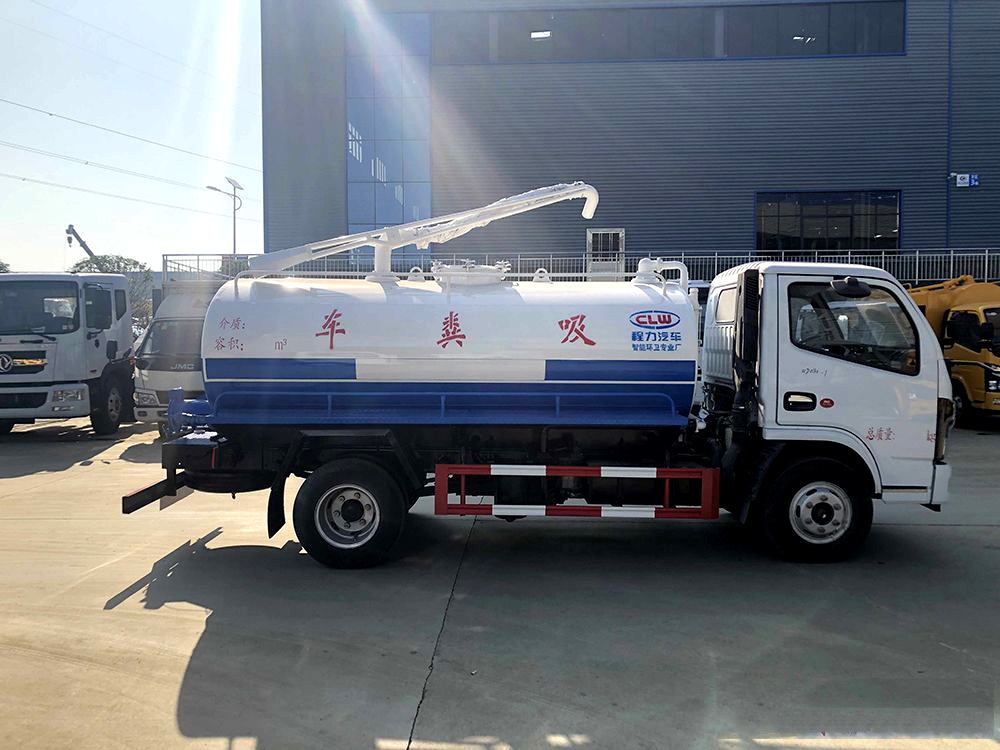 國六【5方】東風D6 吸糞車