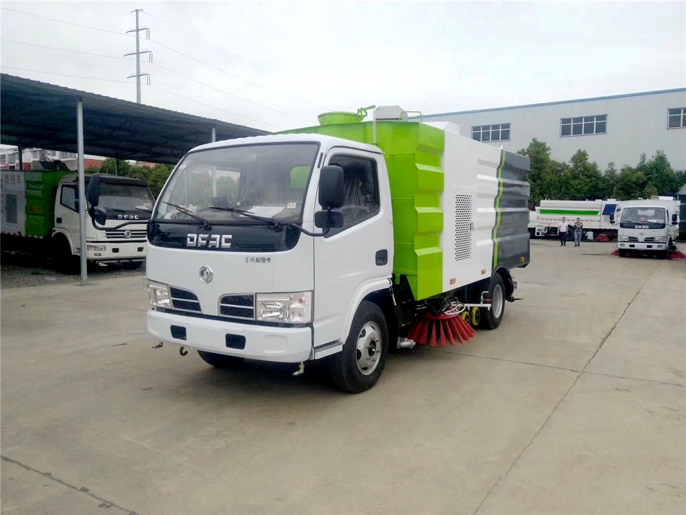 不上牌【3方水 2.5方塵】東風D6 洗掃車